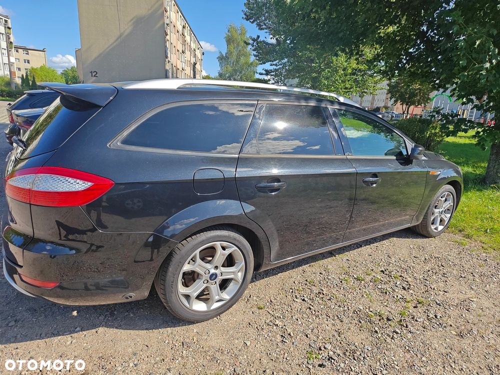 Ford Mondeo 2.0 FF Titanium - 16