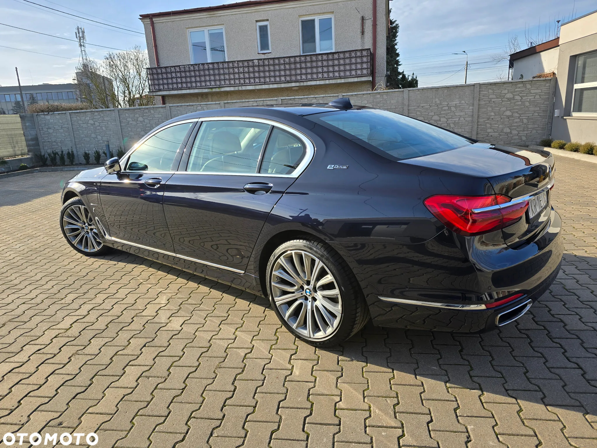 BMW Seria 7 740Le xDrive iPerformance - 7