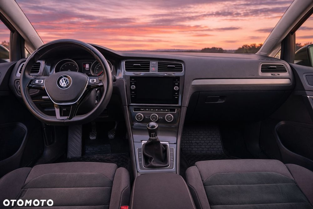 Volkswagen Golf 1.4 TSI BMT Comfortline - 5