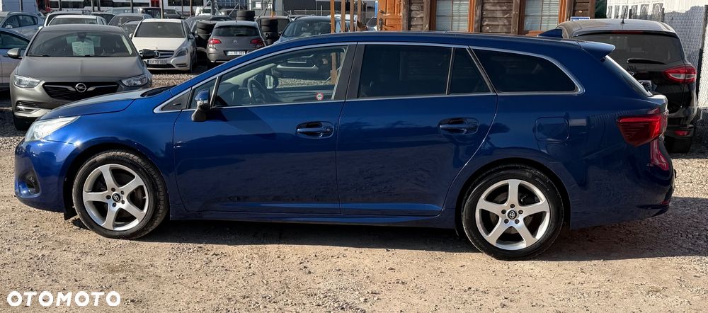 Toyota Avensis Touring Sports 2.0 D-4D Edition S+ - 4