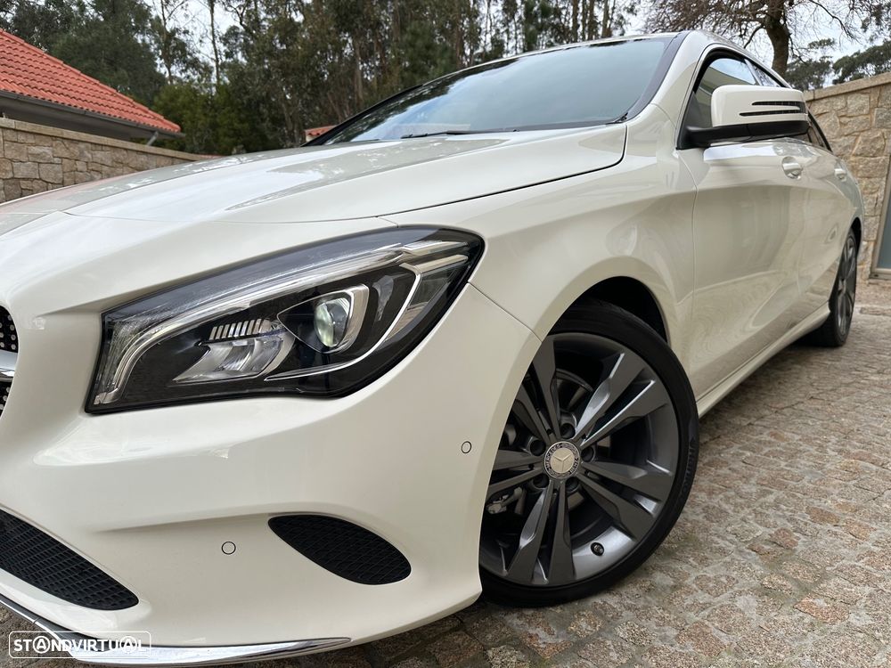 Mercedes-Benz CLA 220 d Shooting Brake AMG Line Aut. - 30
