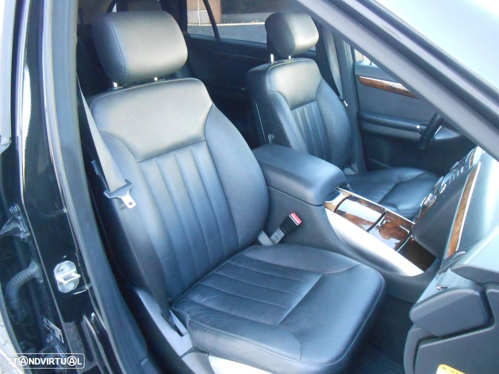 Mercedes-Benz R 320 CDi 4-Matic - 31