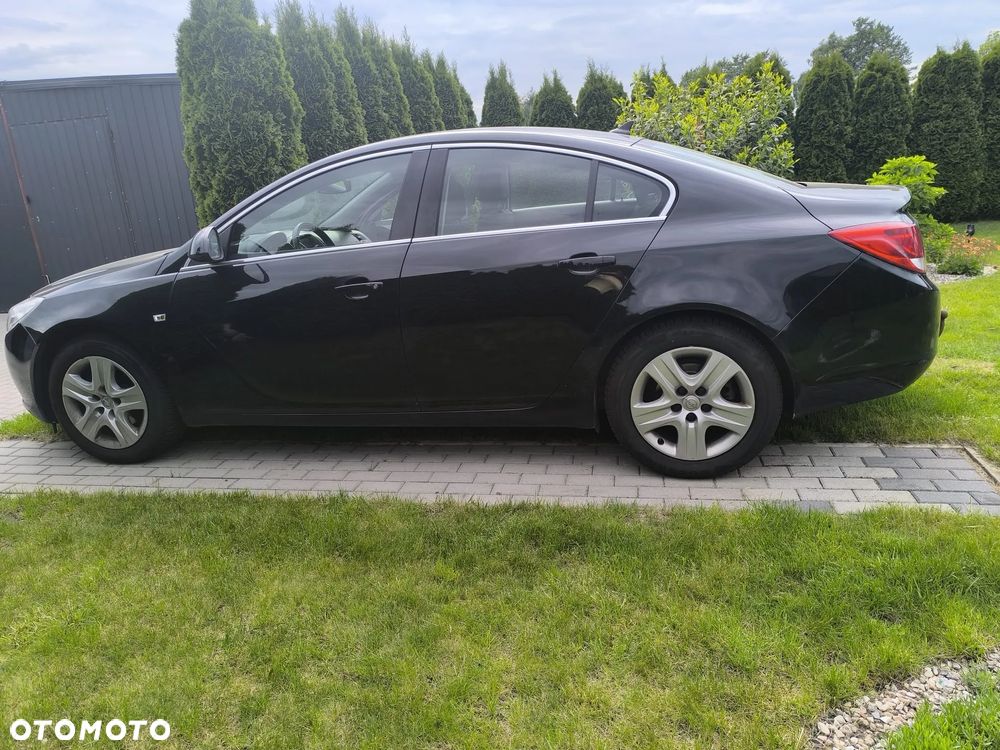 Opel Insignia 1.8 - 3