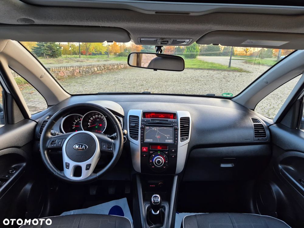 Kia Venga 1.6 CRDi 128 Dream-Team Edition - 28