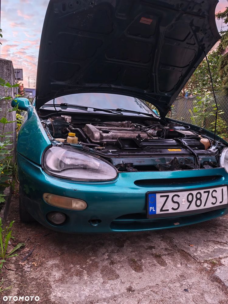 Mazda MX-3 1.6 16V - 6