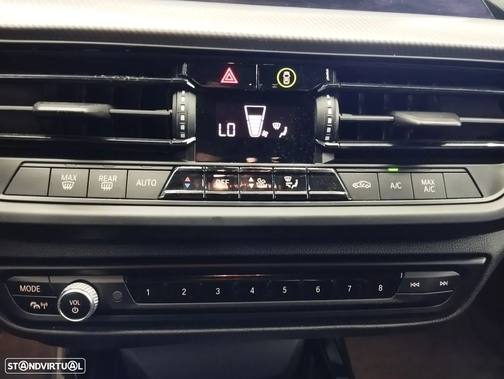 BMW 116 d Pack M - 31