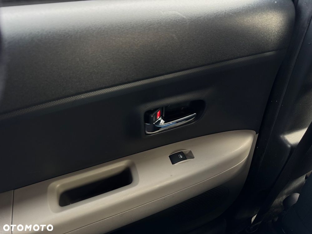 Daihatsu Sirion 1.3 - 20