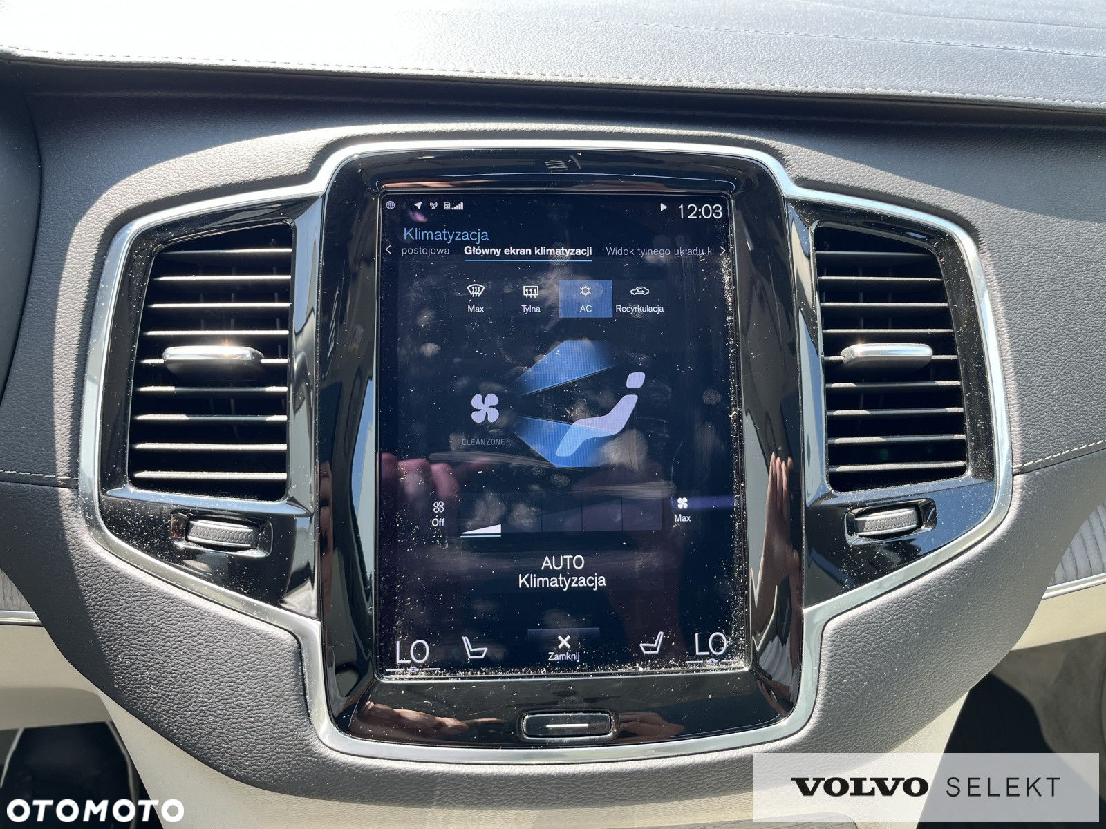 Volvo XC 90 - 29