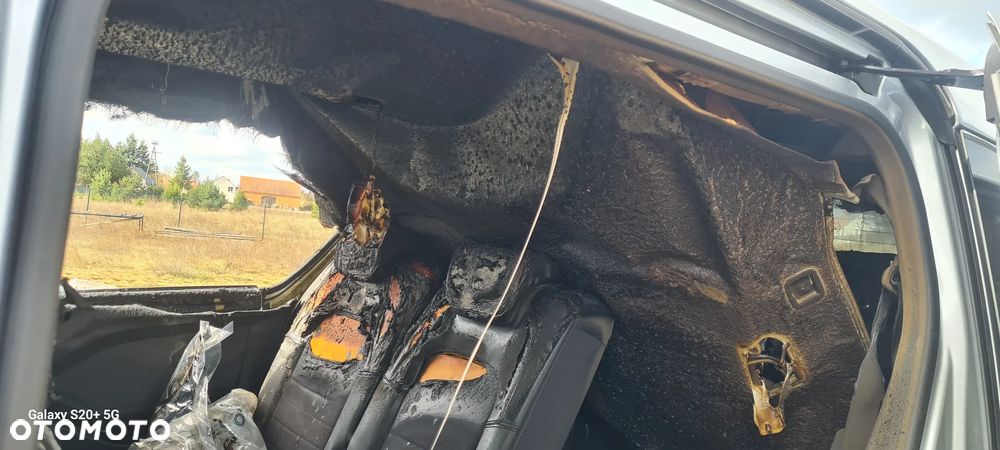 Mercedes-Benz Klasa T 180 Automatik Edition - 13