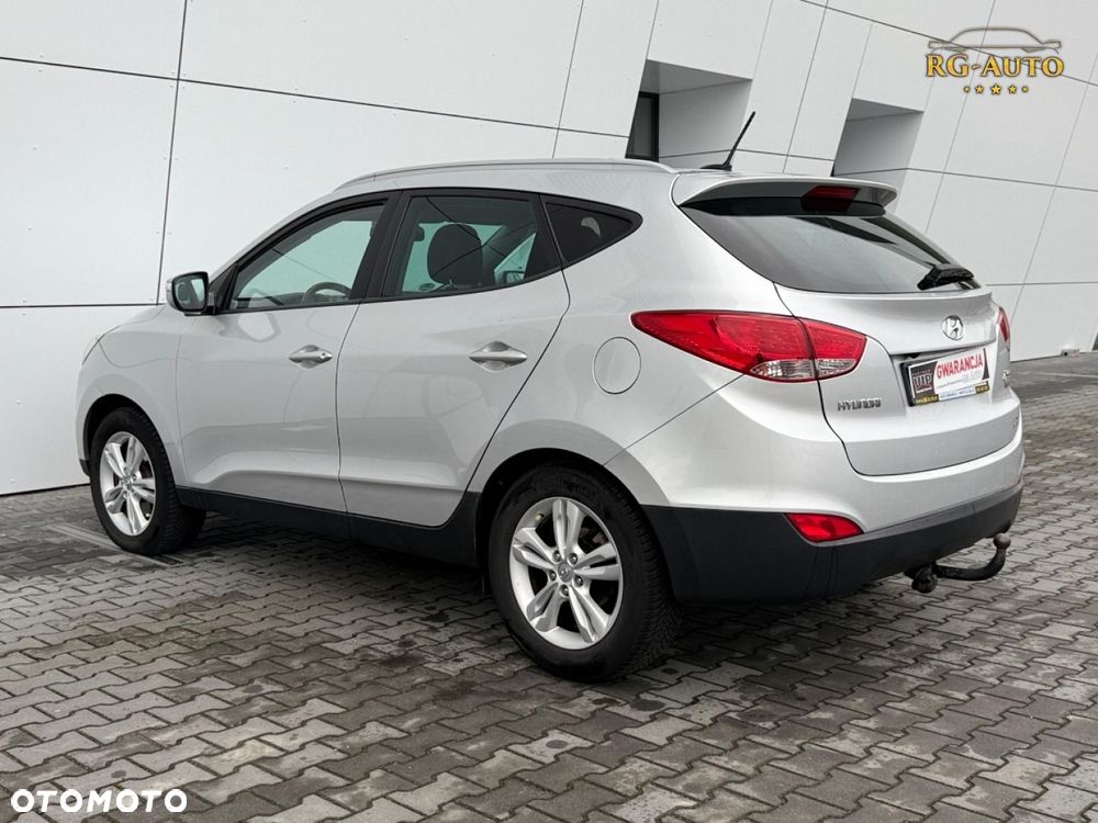 Hyundai ix35 - 12