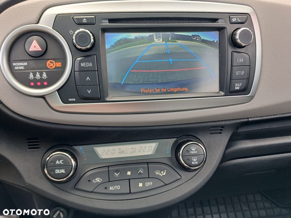 Toyota Yaris 1.33 VVT-i Lounge - 27
