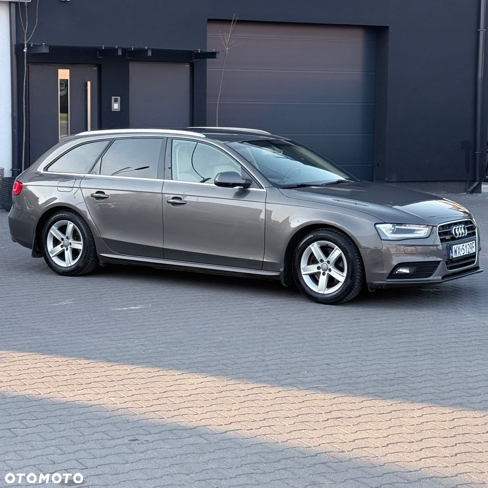 Audi A4 Avant 2.0 TFSI Flexible Fuel Quattro - 1