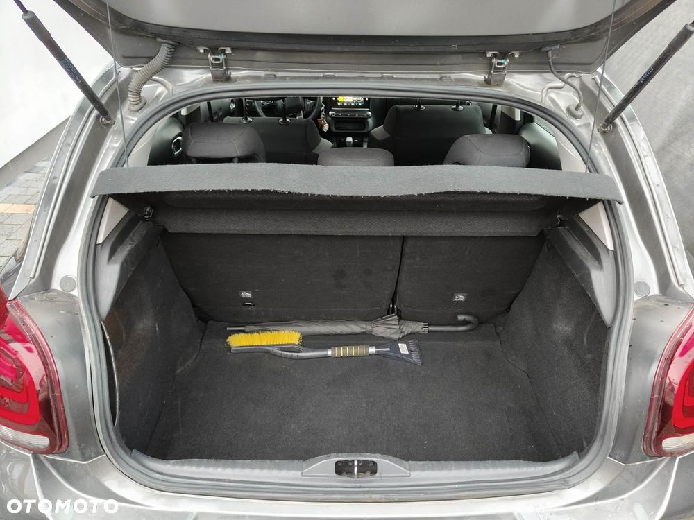 Citroën C3 BlueHDi 100 S&S FEEL - 9