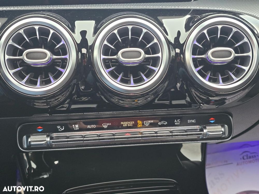 Mercedes-Benz A 180 - 21