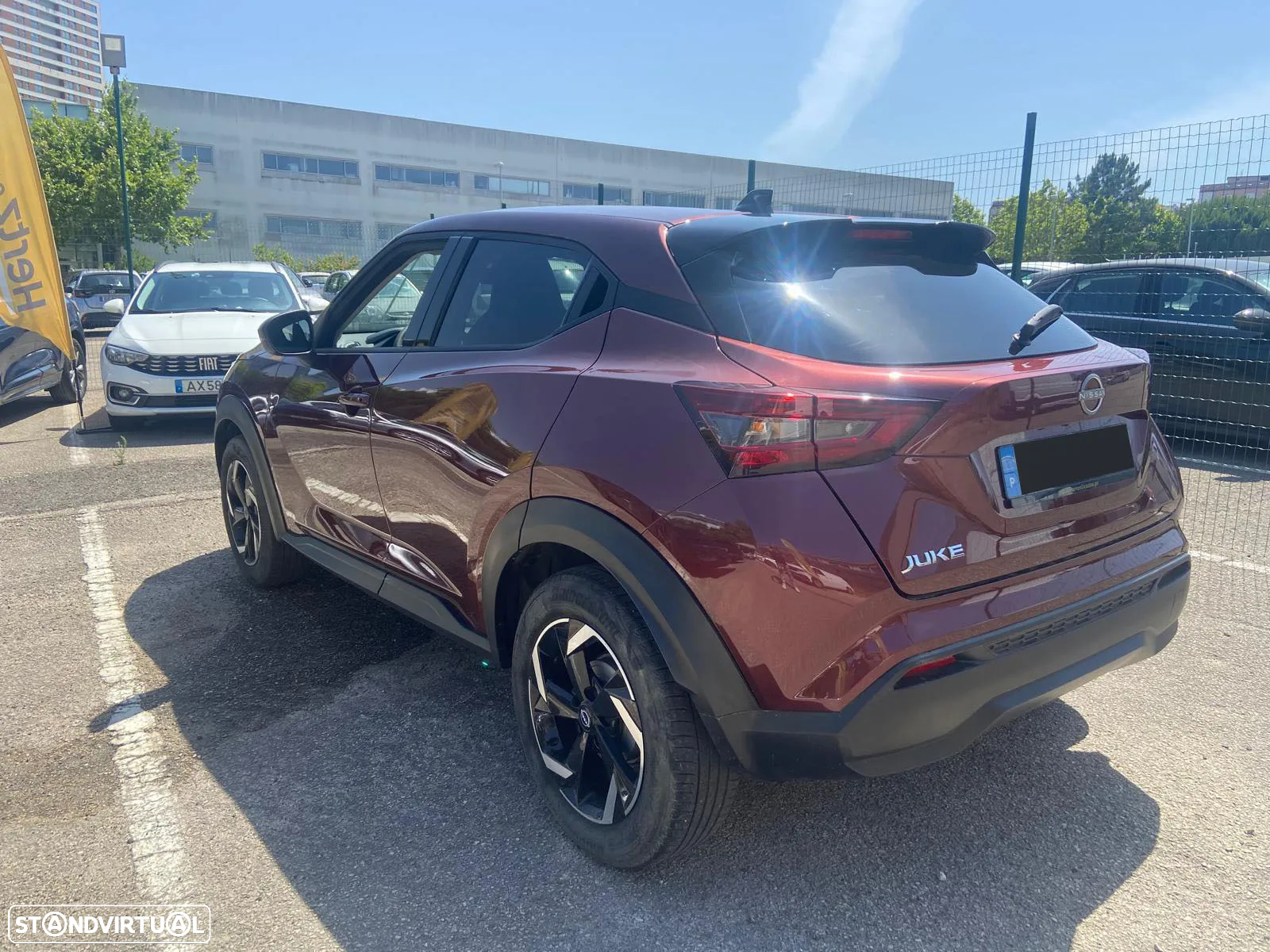 Nissan Juke 1.0 DIG-T N-Connecta DCT - 3
