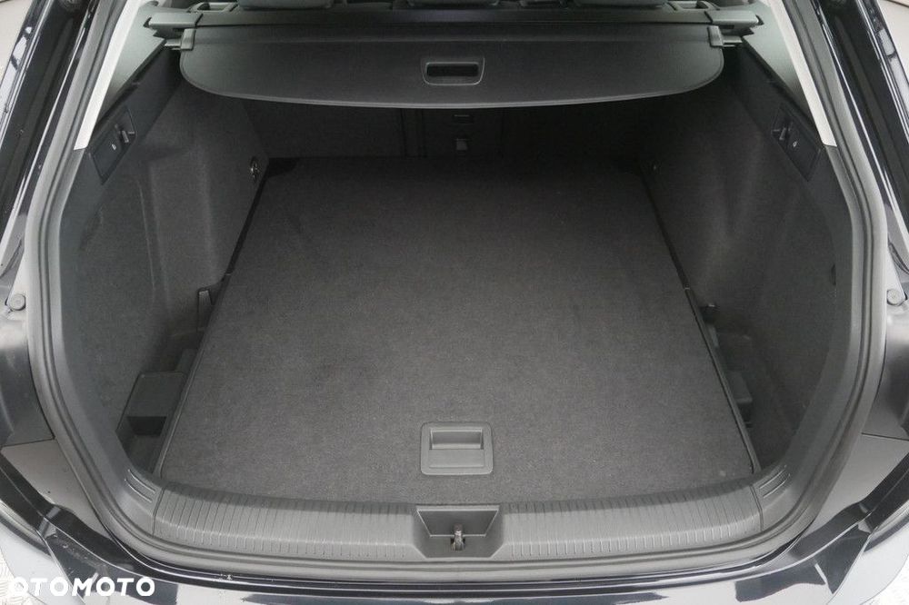 Volkswagen Golf Variant 1.5 TSI EVO Life - 16