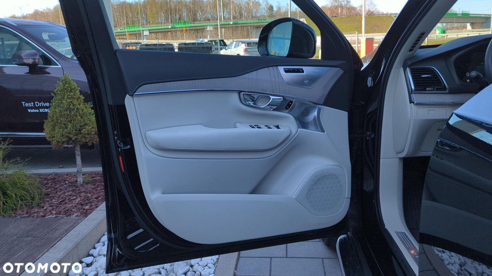 Volvo XC 90 - 10
