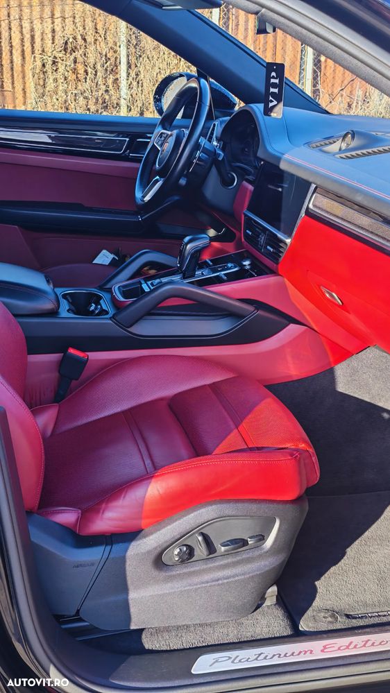 Porsche Cayenne - 10