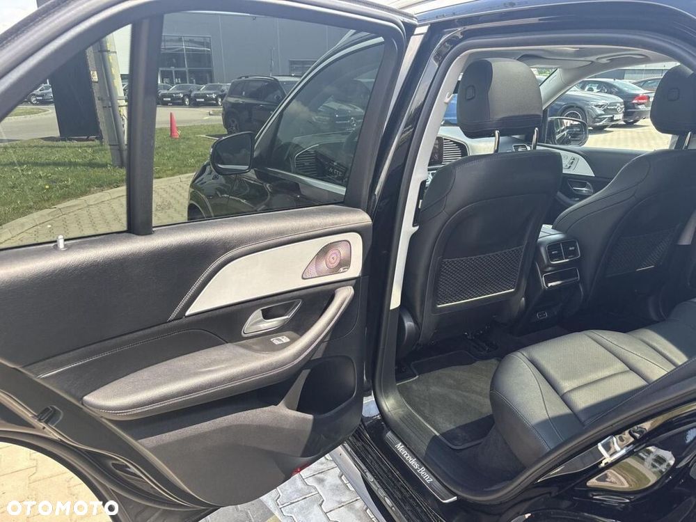 Mercedes-Benz GLE 300 d mHEV 4-Matic AMG Line - 16
