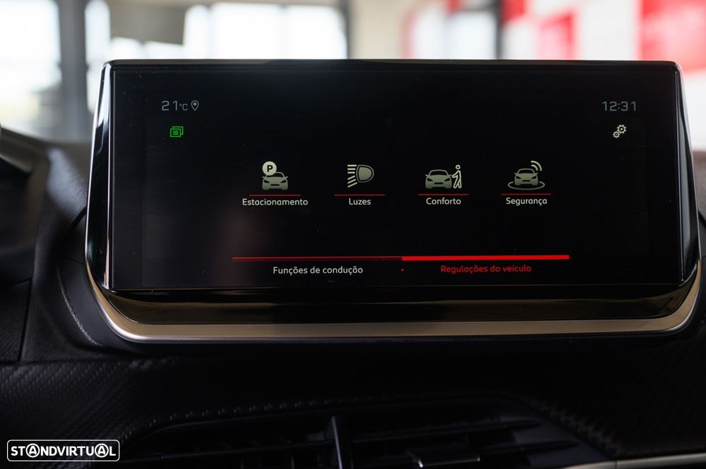 Peugeot 2008 1.2 PureTech Allure - 47