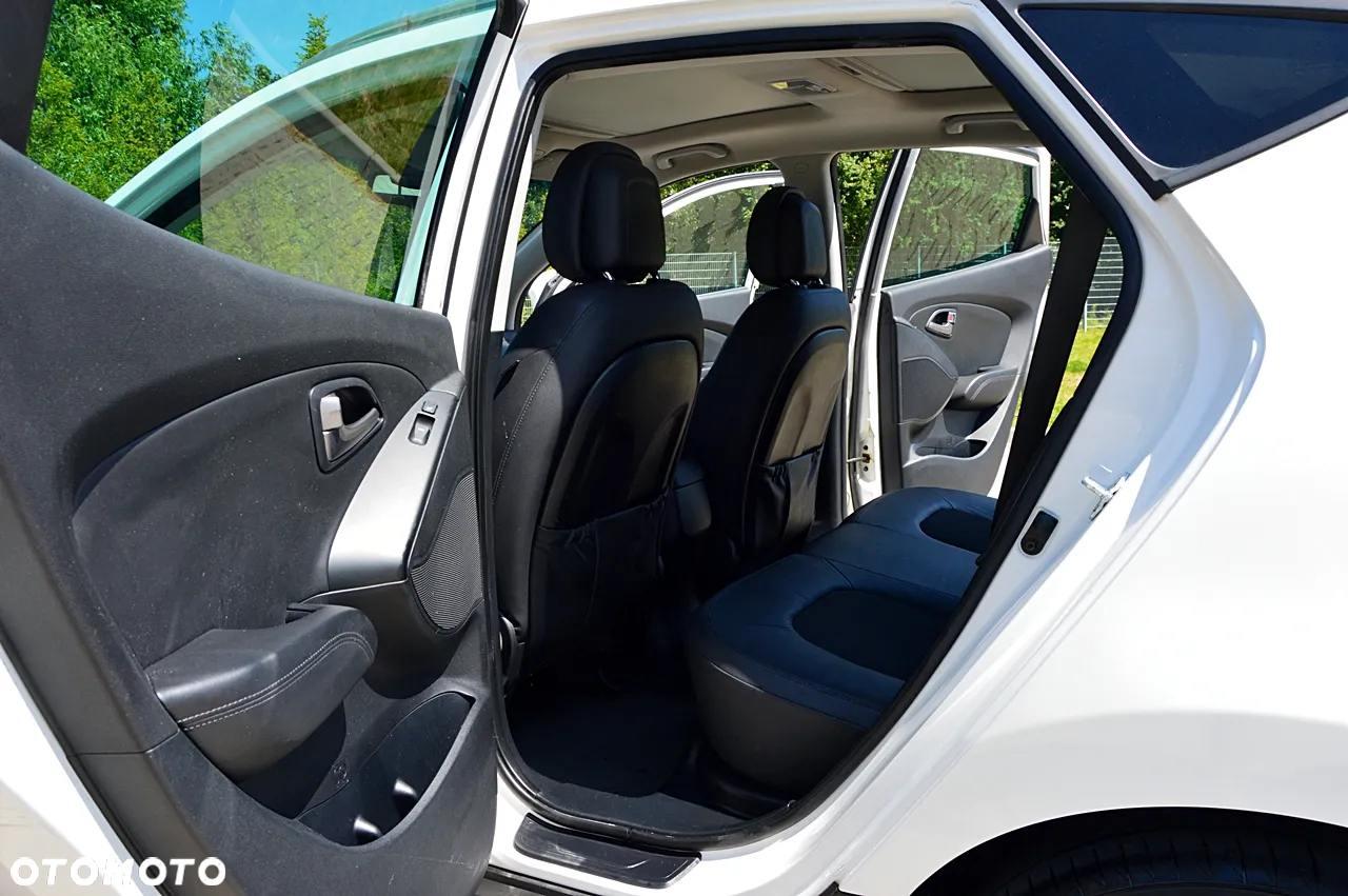 Hyundai ix35 1.7 CRDi Premium 2WD - 24