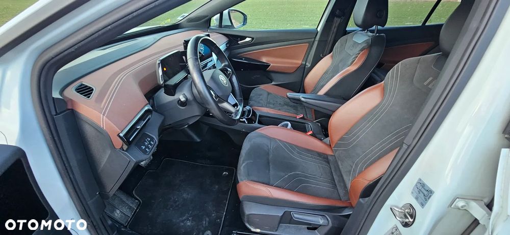 Volkswagen ID.4 - 13