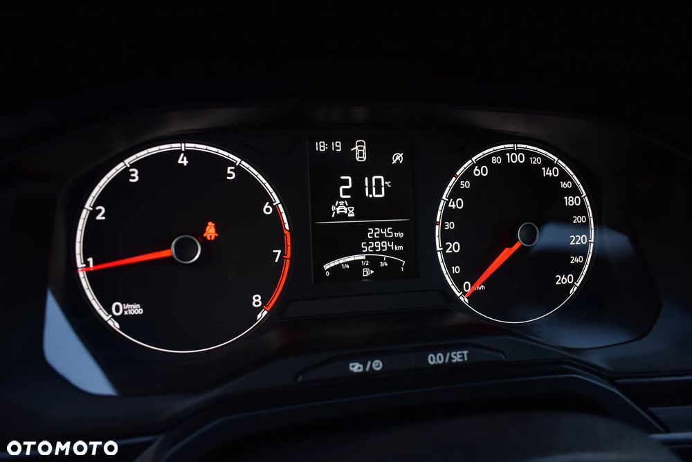 Volkswagen Polo - 25