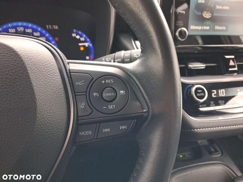 Toyota Corolla 1.8 Hybrid Trek - 24