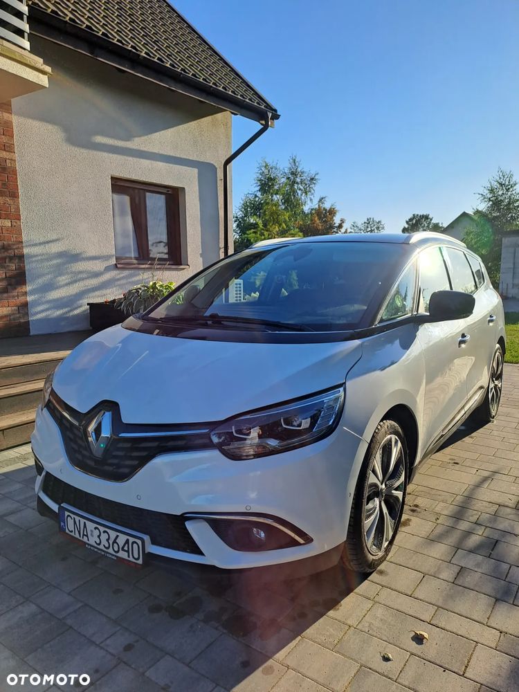 Renault Scenic - 1