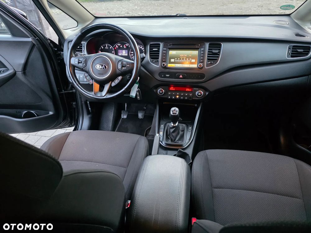 Kia Carens 1.7 CRDi 115 Fifa World Cup Edition - 11