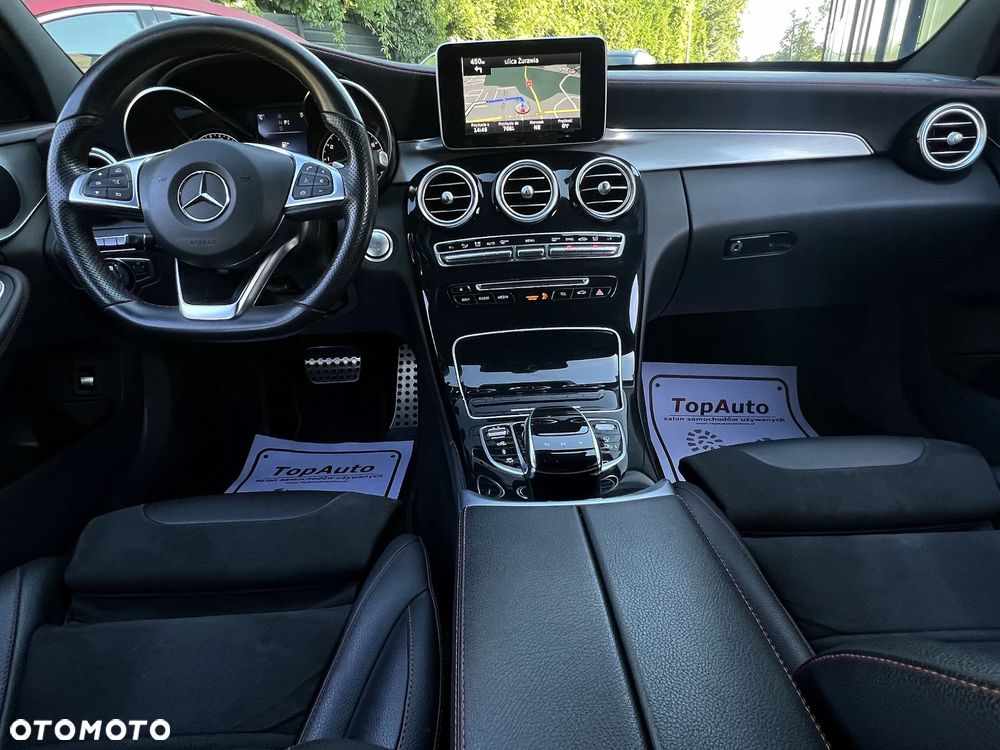 Mercedes-Benz Klasa C 450 AMG 4Matic T 7G-TRONIC - 25