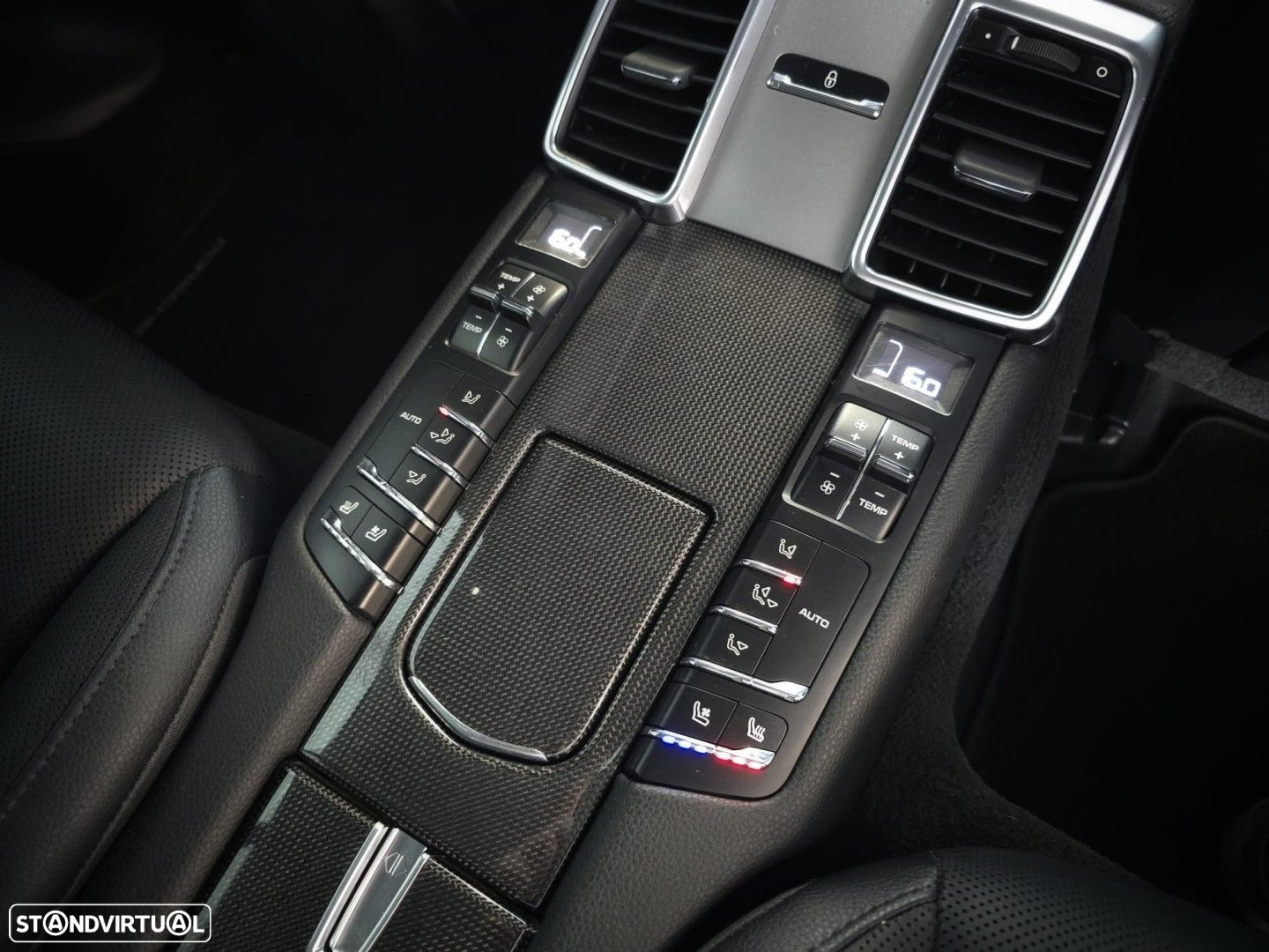 Porsche Panamera Diesel Platinum Edition - 19