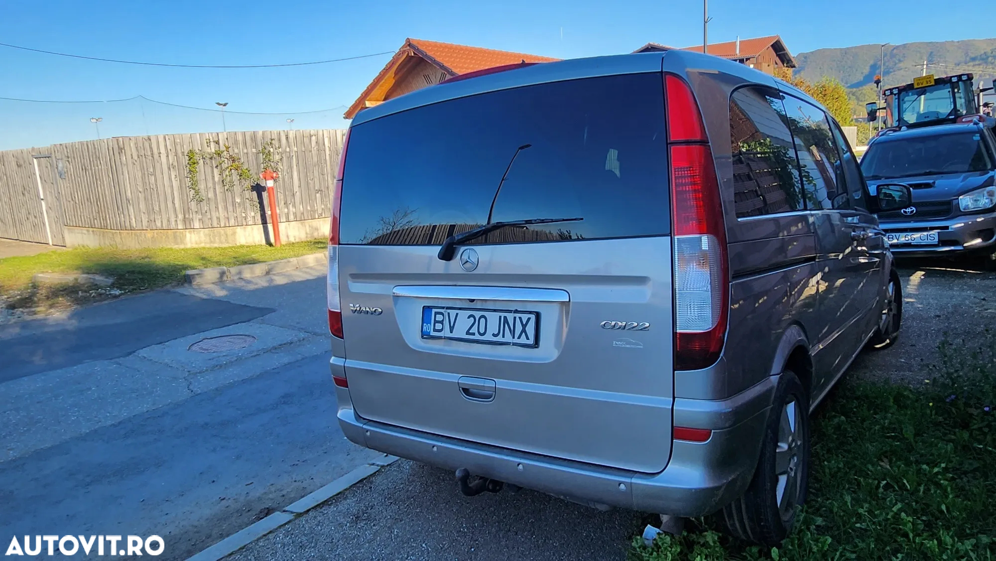 Mercedes-Benz Viano - 4