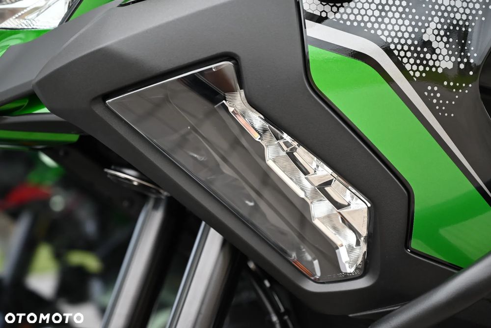 Kawasaki Versys 1000 - 25