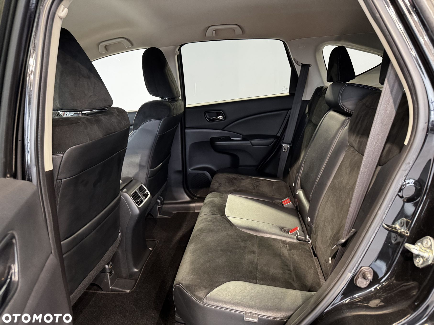 Honda CR-V - 13