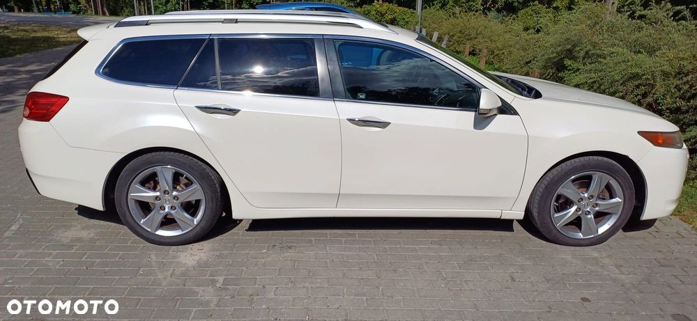 Honda Accord Tourer 2.2i-DTEC Automatik Elegance - 3