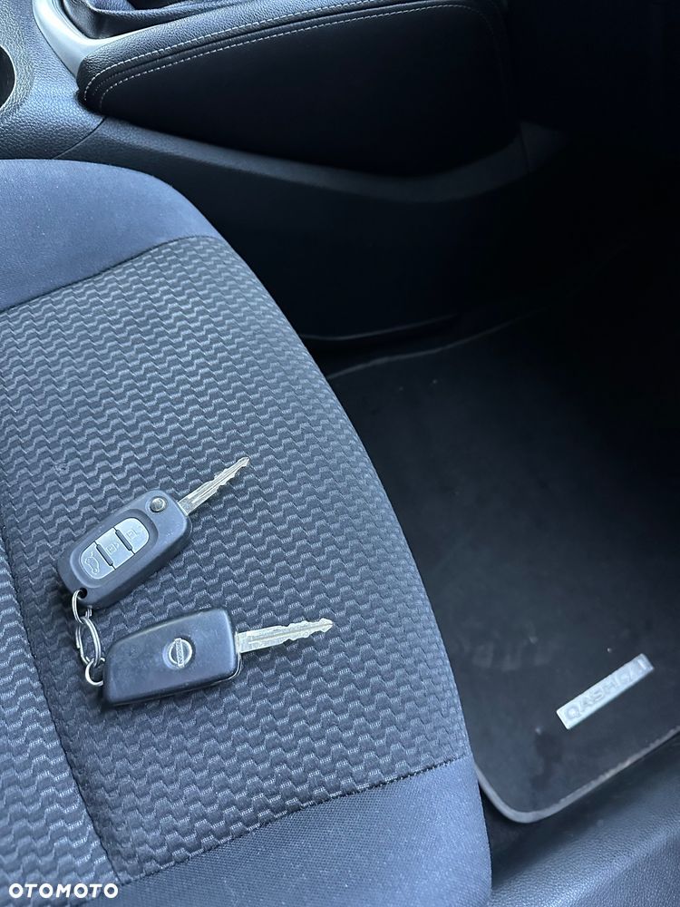 Nissan Qashqai - 14