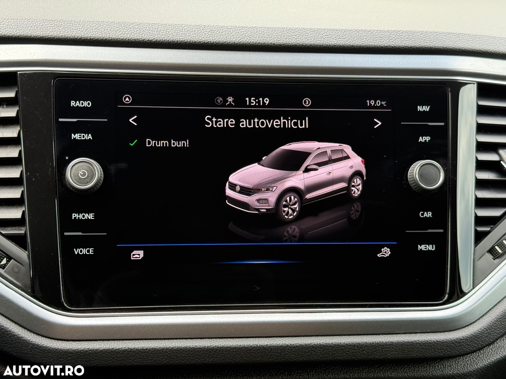 Volkswagen T-ROC 2.0 TDI SCR DSG ACTIVE - 12