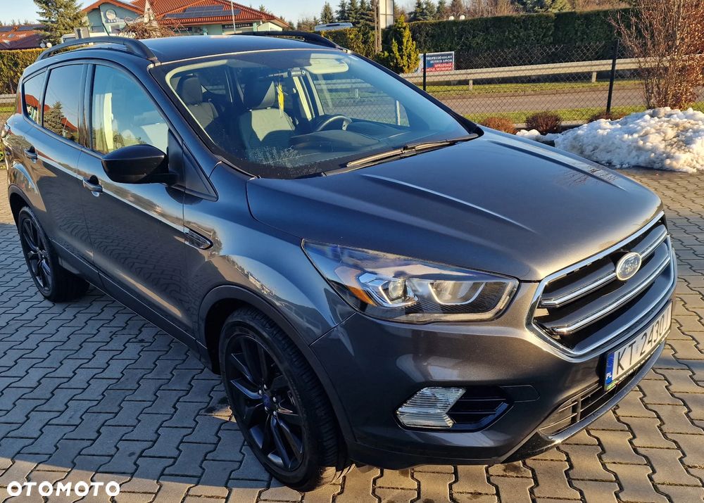 Ford Escape - 1