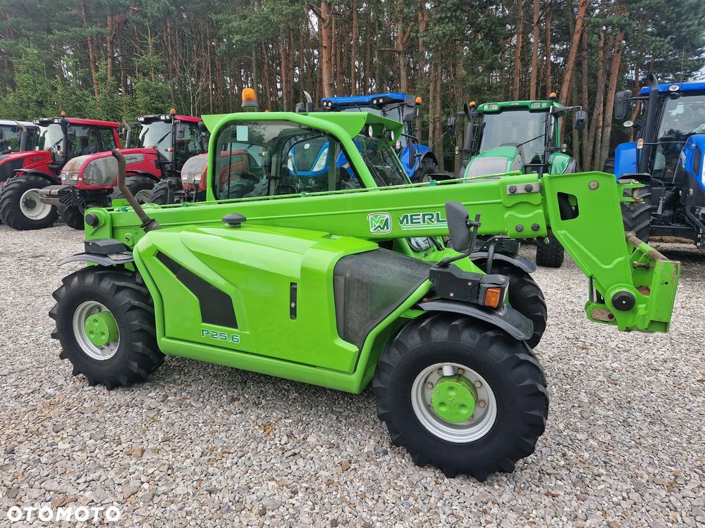 Merlo P25.6 - 1
