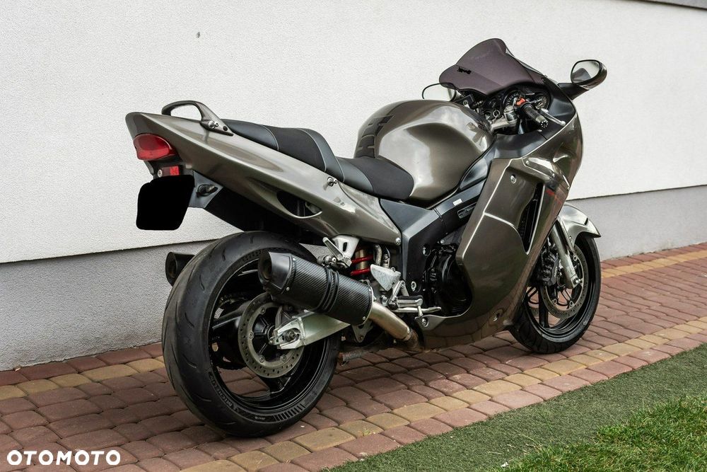 Honda CBR - 3