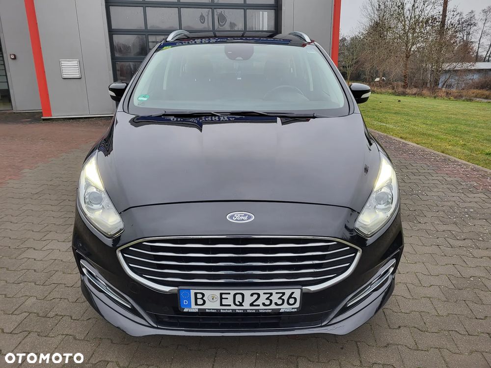 Ford S-Max 2.0 EcoBlue Titanium - 2