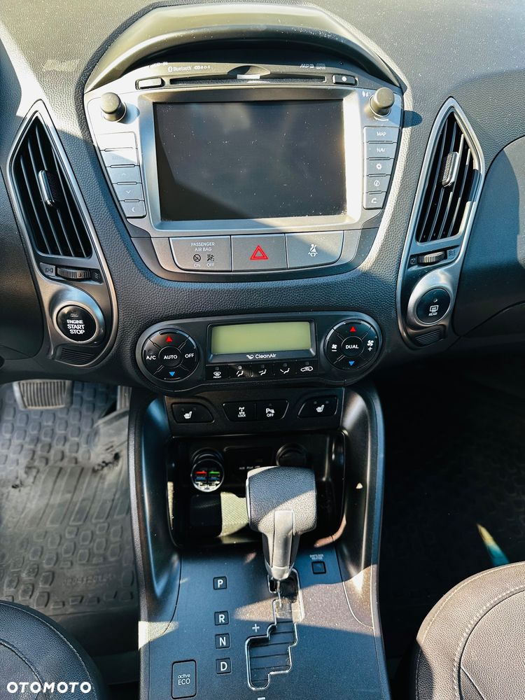 Hyundai ix35 2.0 CRDi 4WD Automatik Premium - 28
