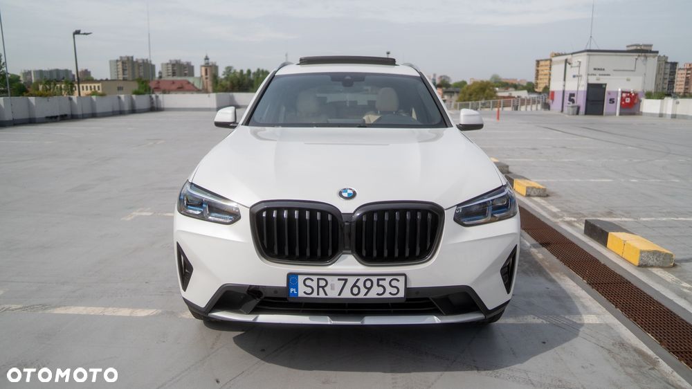 BMW X3 xDrive30i Luxury Line - 28