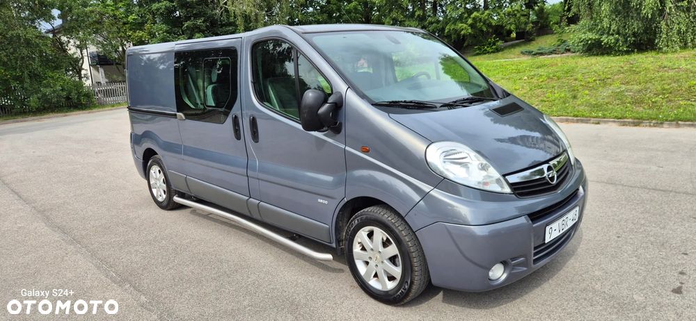 Opel Vivaro - 9