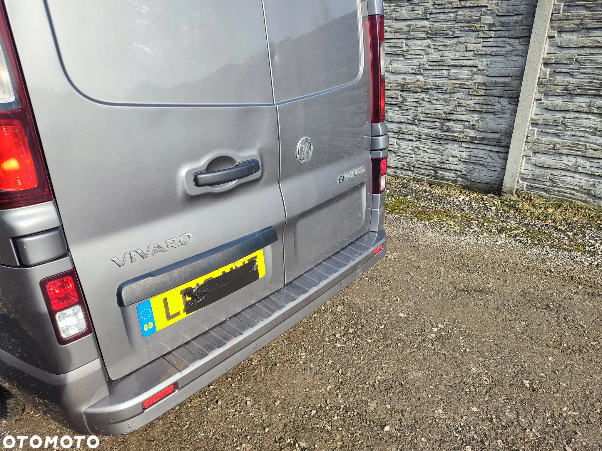 Opel vivaro - 20