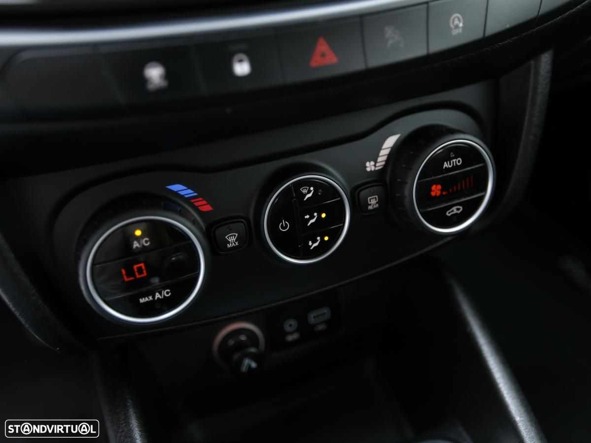 Fiat Tipo - 18