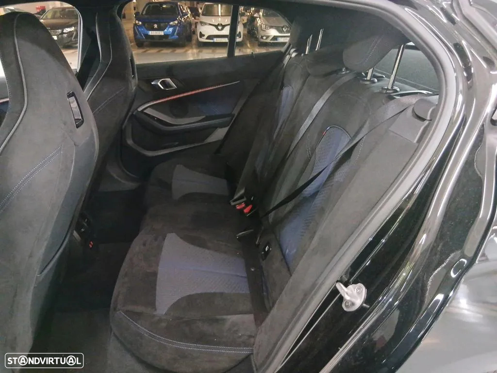 BMW 116 d Pack Desportivo M Auto - 12