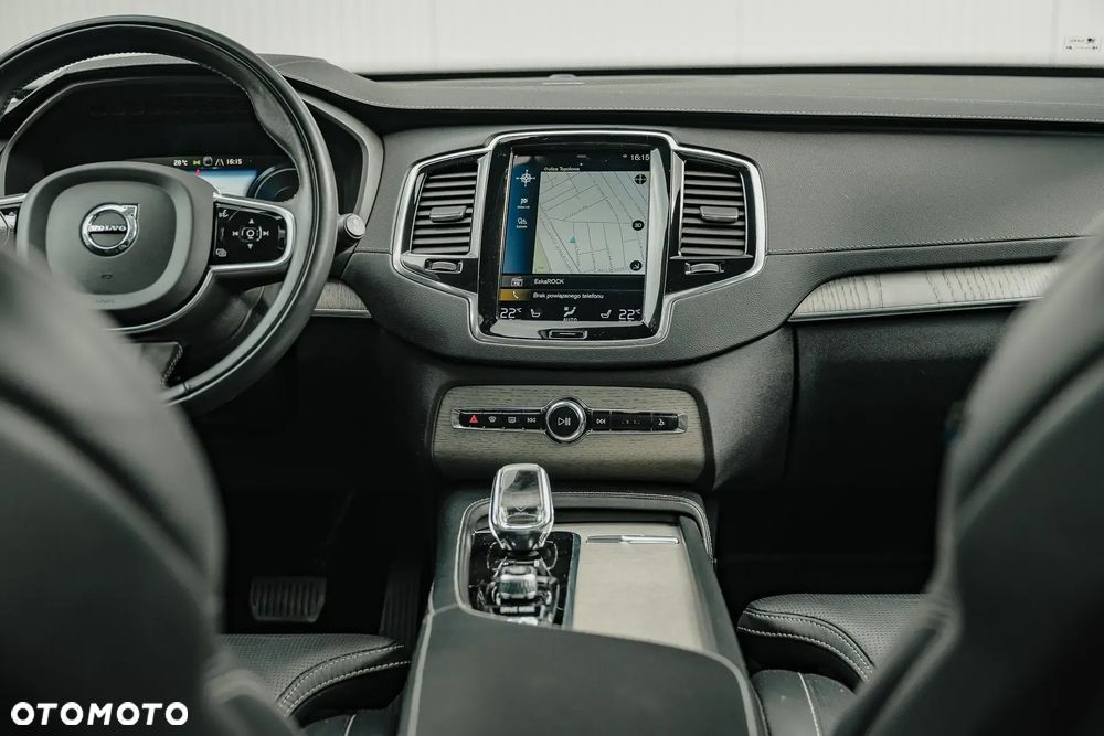 Volvo XC 90 T8 AWD Twin Engine Geartronic Inscription - 24