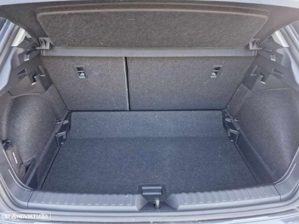 Audi A1 Sportback 25 TFSI Advanced - 4